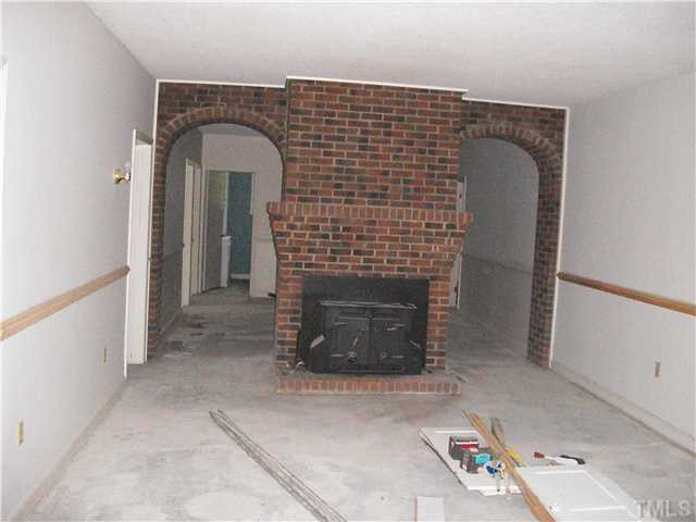 1729 Raleigh Road Henderson, NC 27536 - Photo 2 of 7 Photo 2
