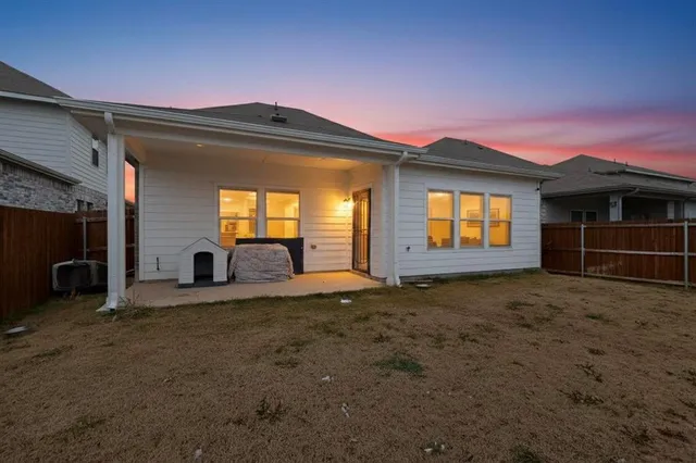 $380,000 | 2349 Aspen Hl Drive, Forney, TX 75126