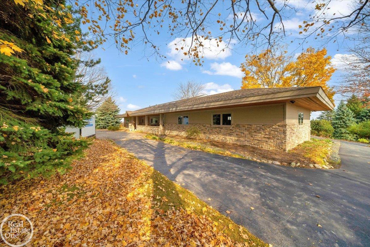 65040 Dequindre Road Washington, MI 48095 - Photo 46 of 73 50159779-810256bf-7e5e-4ac9-870c-4a057ba16822.JPG