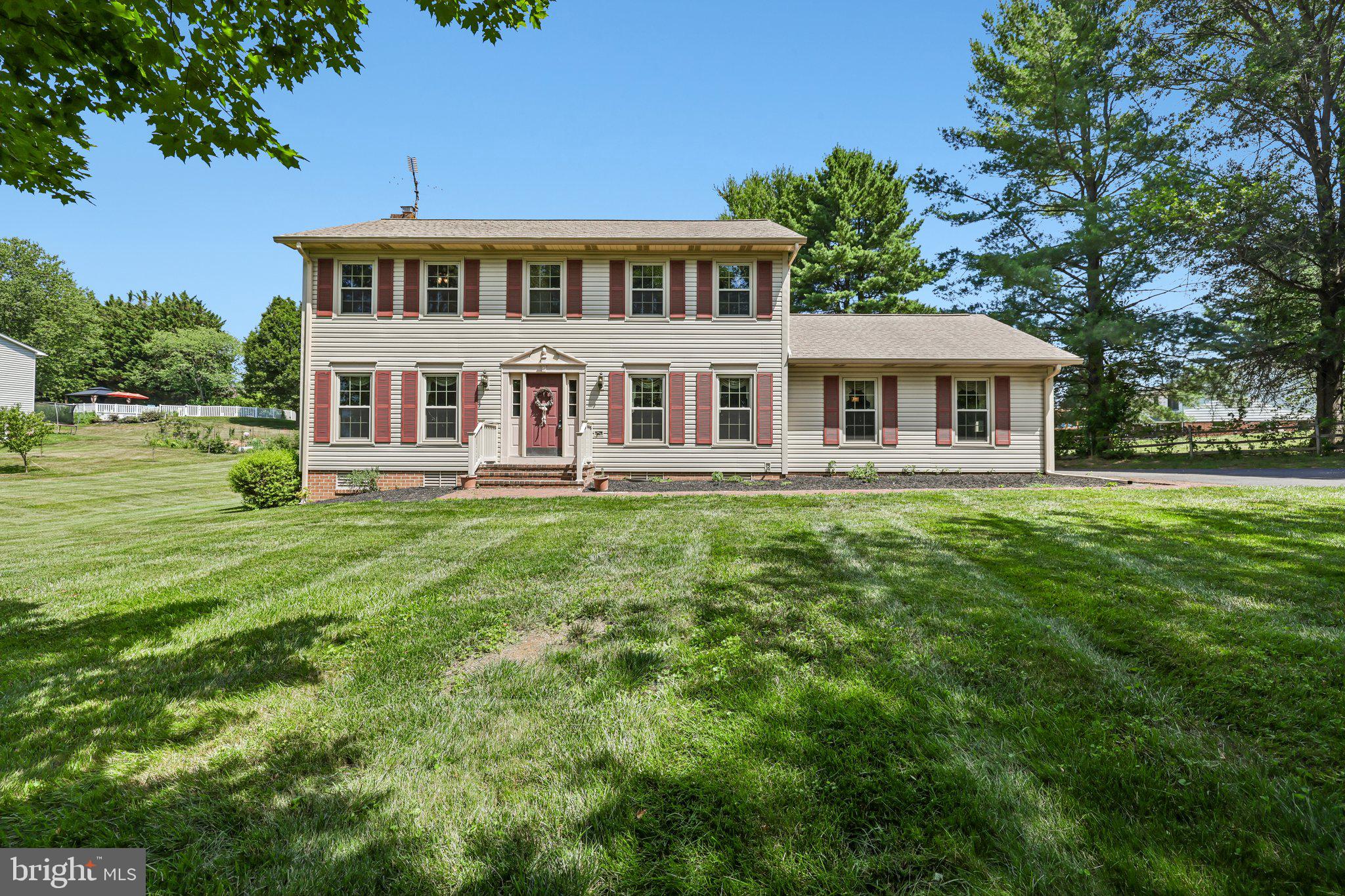 4108 Spring View Drive Jefferson, MD 21755 - Photo 5 of 61 Gallery Image 5