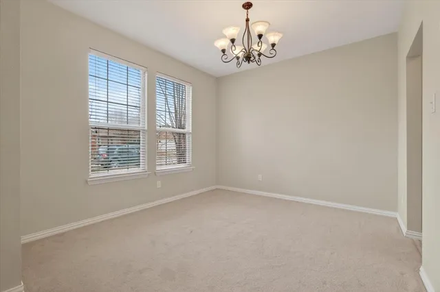 a view of empty room with window