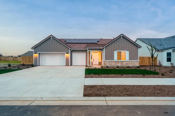 $725,000 | 6522 West Galileo Drive, Unit LOT1032, Visalia, CA 93277