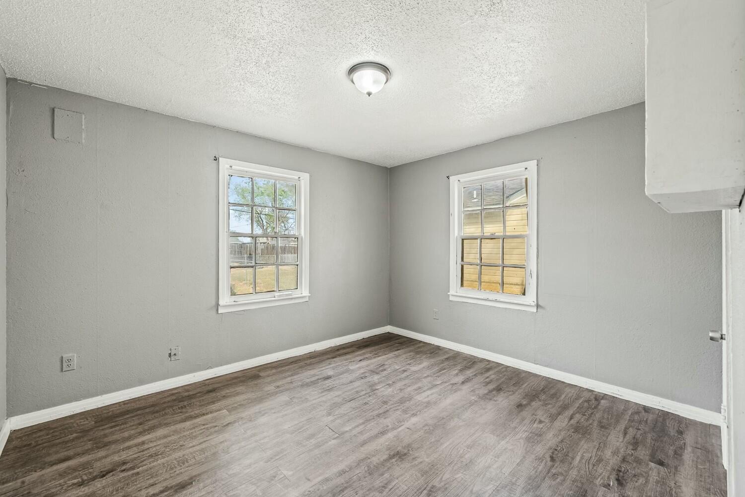 2624 2nd Street Lubbock, TX 79415 - Photo 13 of 18 tempImageilYRYp