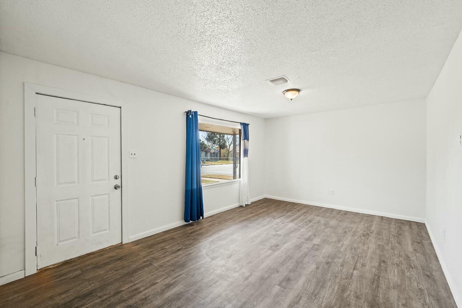 2624 2nd Street Lubbock, TX 79415 - Photo 3 of 18 tempImageeZs6LV