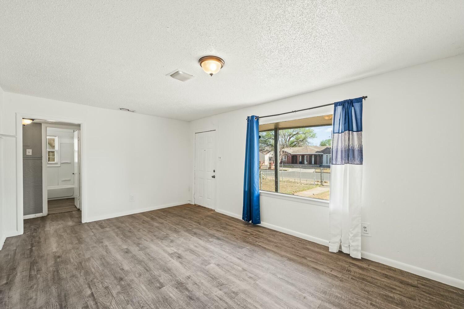 2624 2nd Street Lubbock, TX 79415 - Photo 4 of 18 tempImagen32tUJ