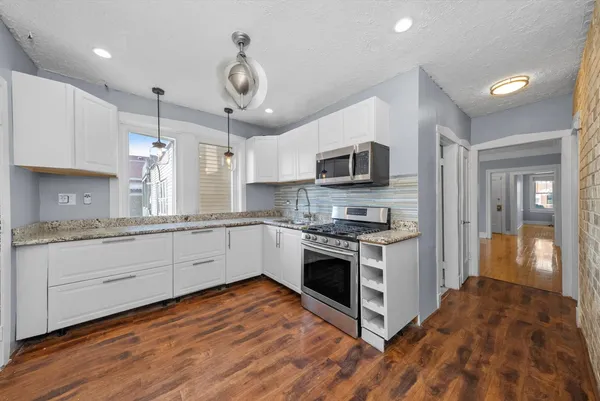 $429,900 | 6431 South Artesian Avenue, Chicago, IL 60629