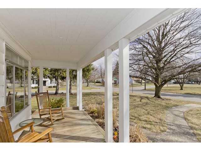 1009 Kenwick Road Columbus, OH 43209 - Photo 4 of 25 Gallery Image 4