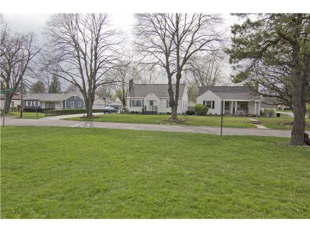 1009 Kenwick Road Columbus, OH 43209 - Photo 6 of 25 Gallery Image 6