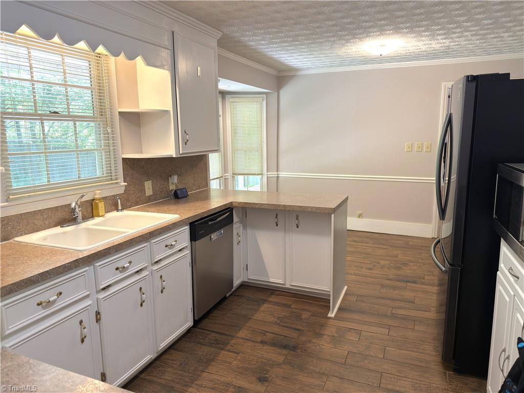 191 Valley View Street Elkin, NC 28621 - Photo 14 of 36