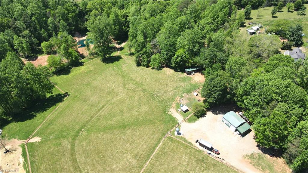 191 Valley View Street Elkin, NC 28621 - Photo 8 of 36