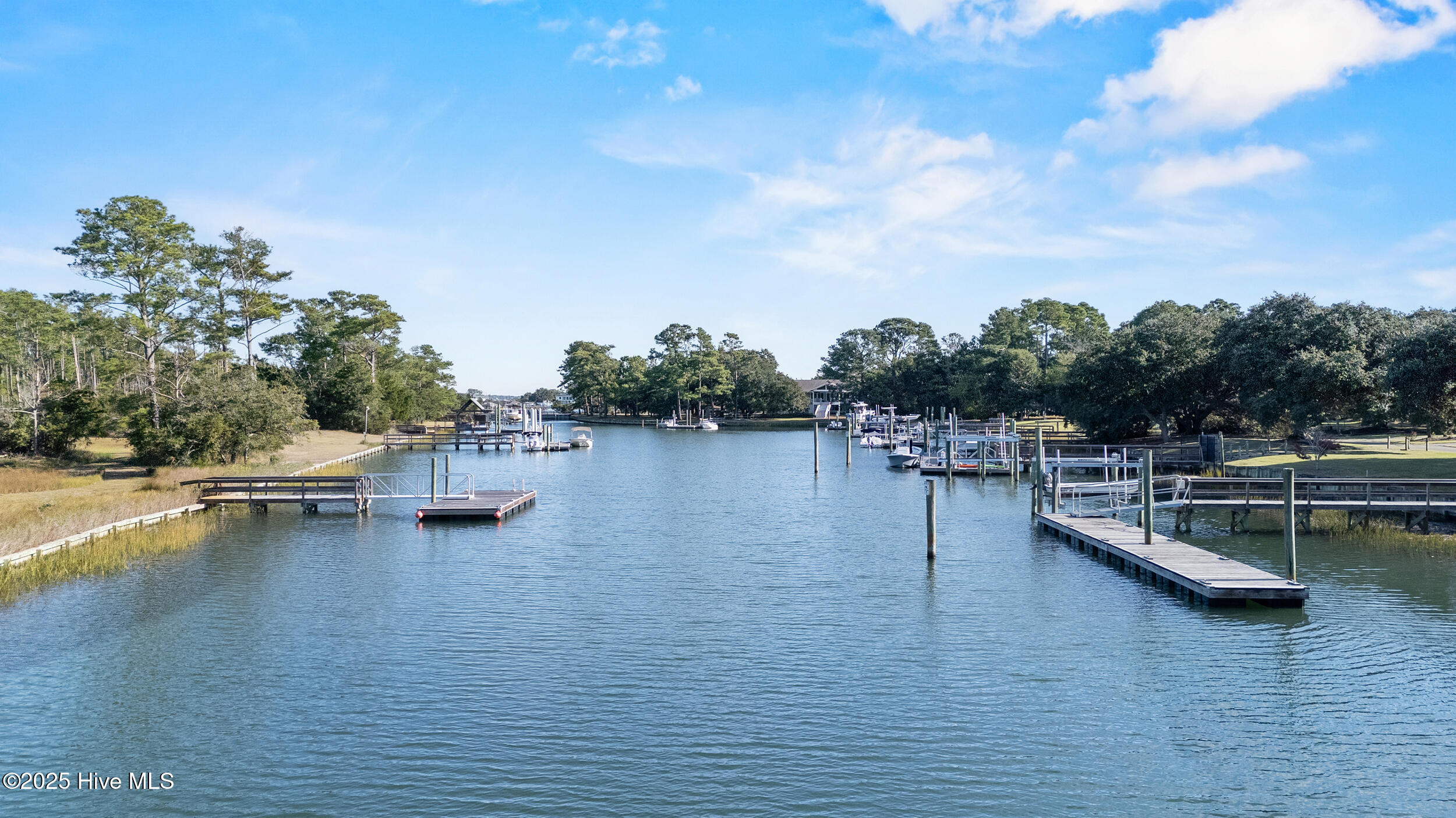 6216 Fox Run Road Wilmington, NC 28409 - Photo 8 of 18 5_dock access