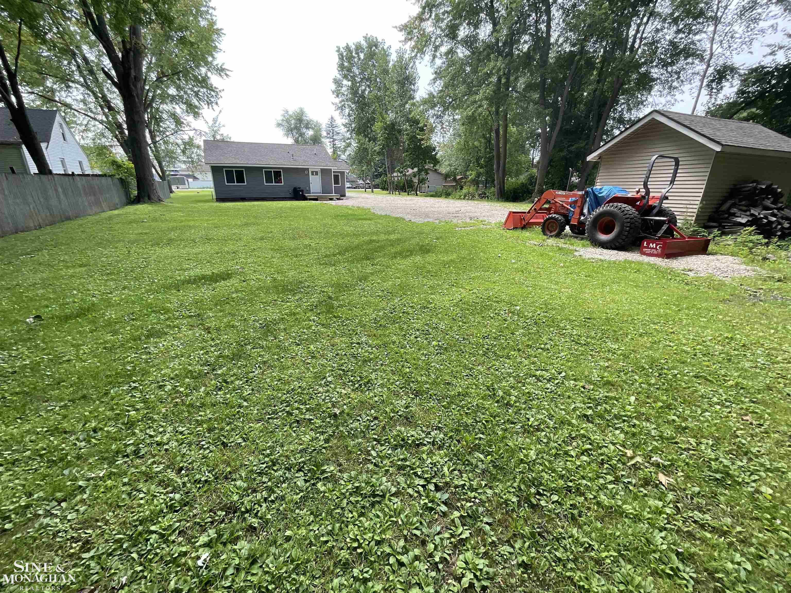 4628 Taft Road Algonac, MI 48001 - Photo 10 of 41 50119519-9.JPG