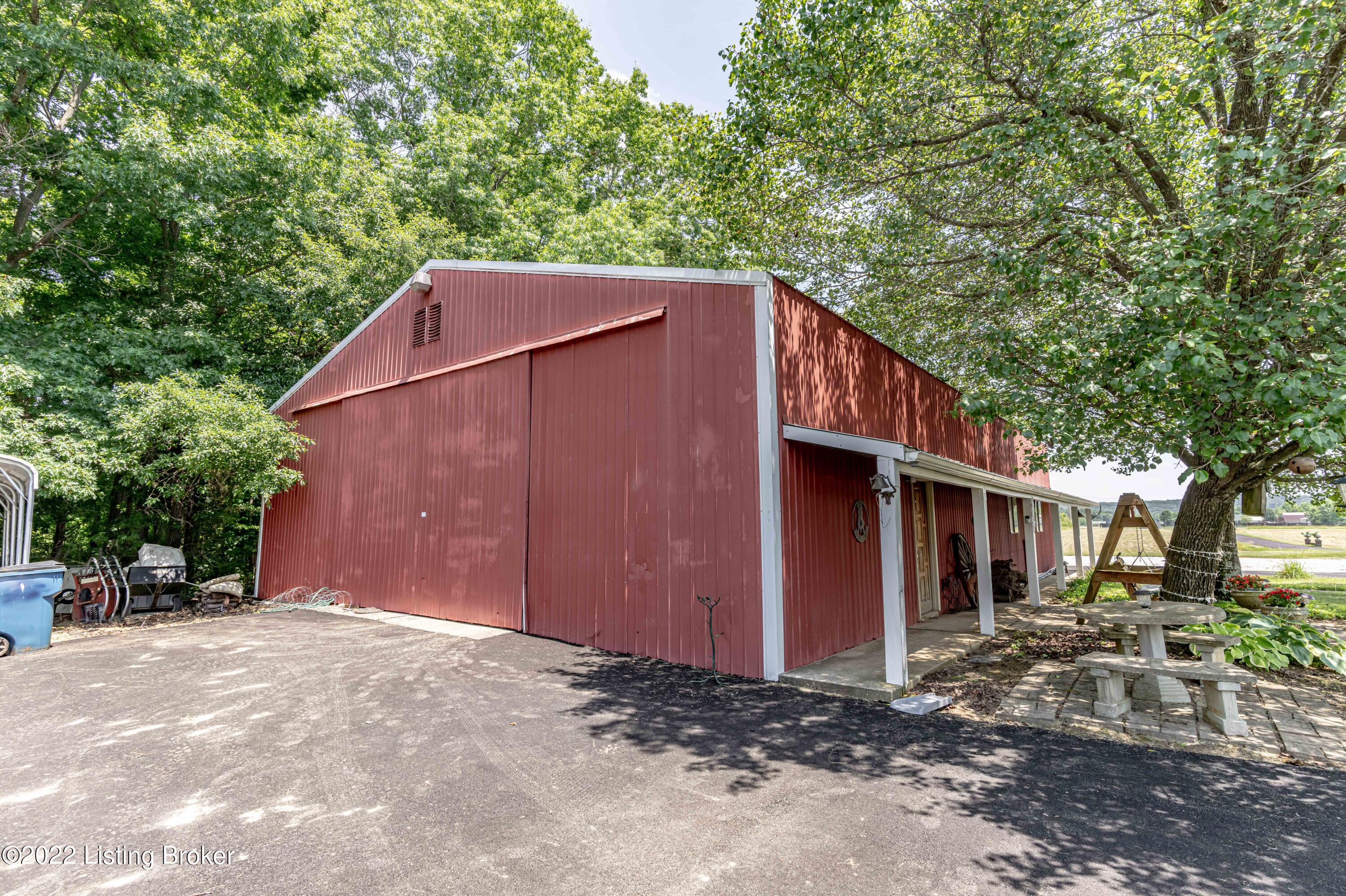 1936 Beech Grv Road Shepherdsville, KY 40165 - Photo 47 of 83 DSC03325