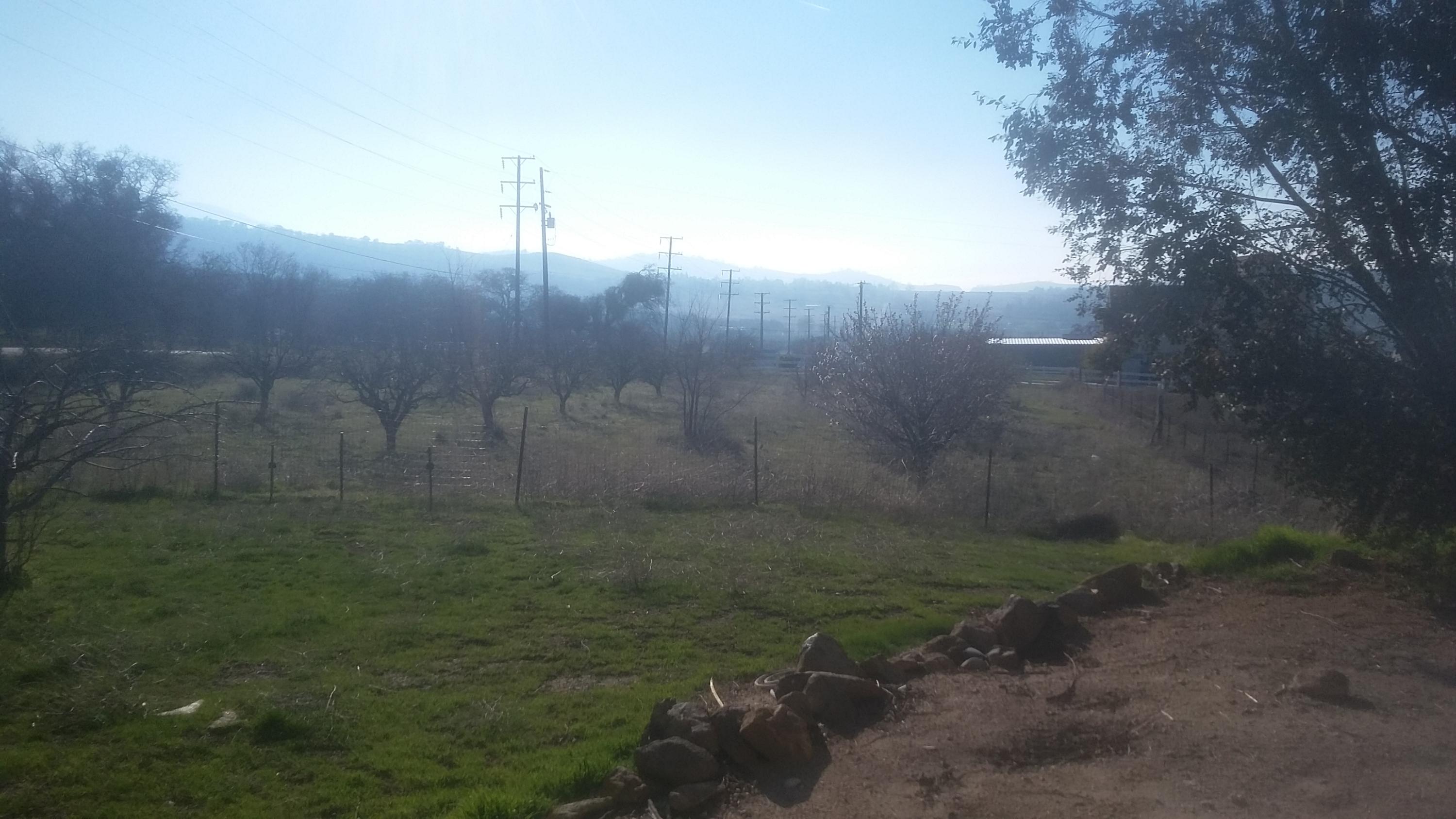 20825 Highline Road Tehachapi, CA 93561 - Photo 2 of 19 a view of a small yard