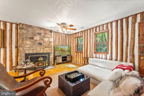 $4,000 | 1850 Ridge Road, Haymarket, VA 20169