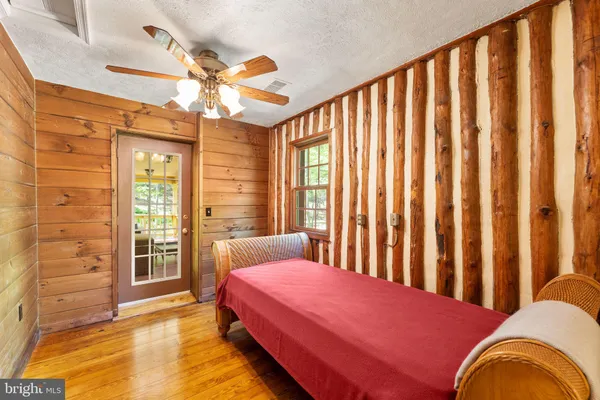 $4,000 | 1850 Ridge Road, Haymarket, VA 20169