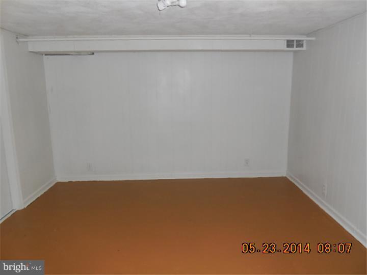 1244 Harshaw Road Brookhaven, PA 19015 - Photo 13 of 15 Family Room