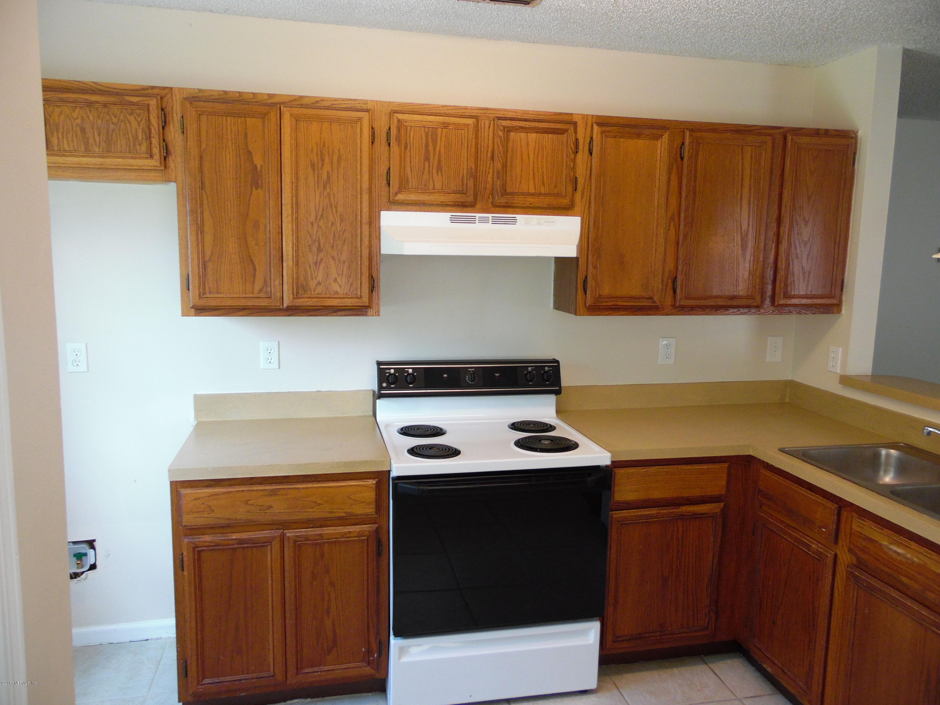 2879 Eagle Point Road Middleburg, FL 32068 - Photo 3 of 21 Kitchen 1