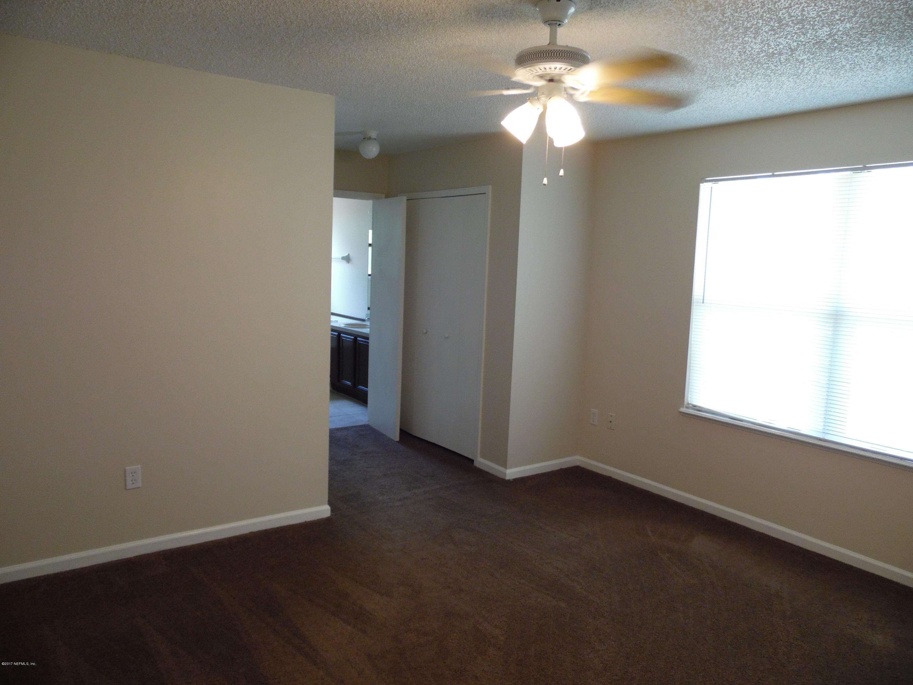2879 Eagle Point Road Middleburg, FL 32068 - Photo 9 of 21 Owners Suite