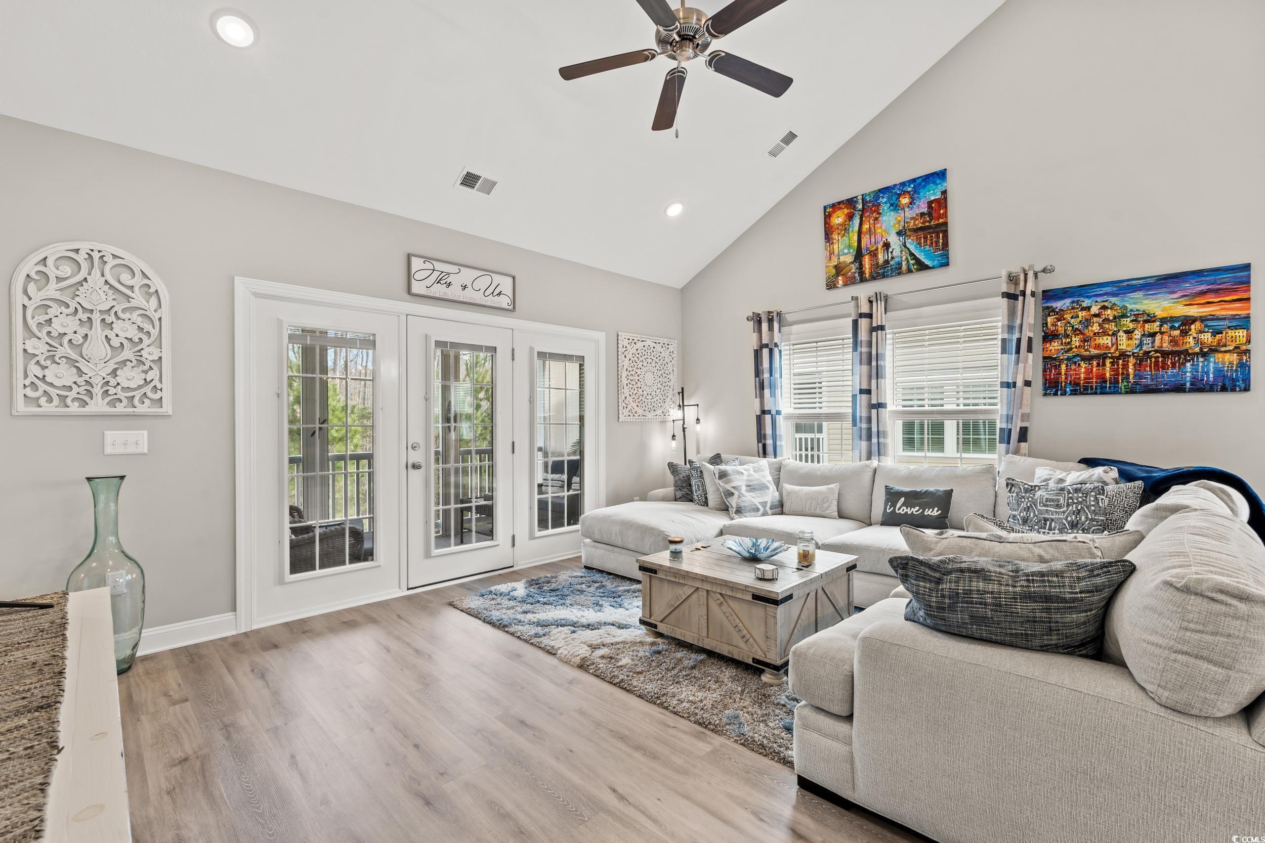 933 Jackline Place, Unit 203 Murrells Inlet, SC 29576 - Photo 4 of 32 Gallery Image 4