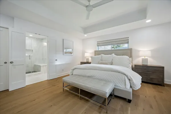 $899,000 | 1006 Cheshire Lane, Houston, TX 77018