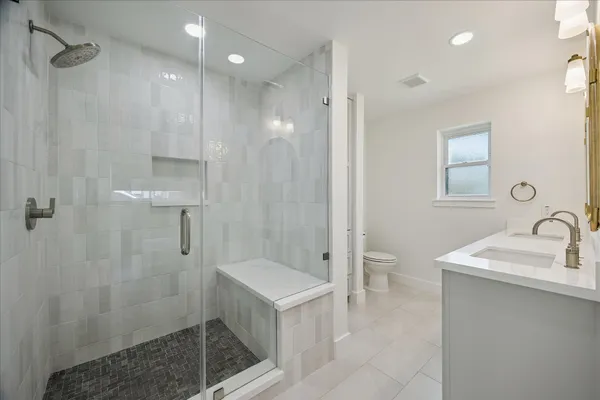 $899,000 | 1006 Cheshire Lane, Houston, TX 77018