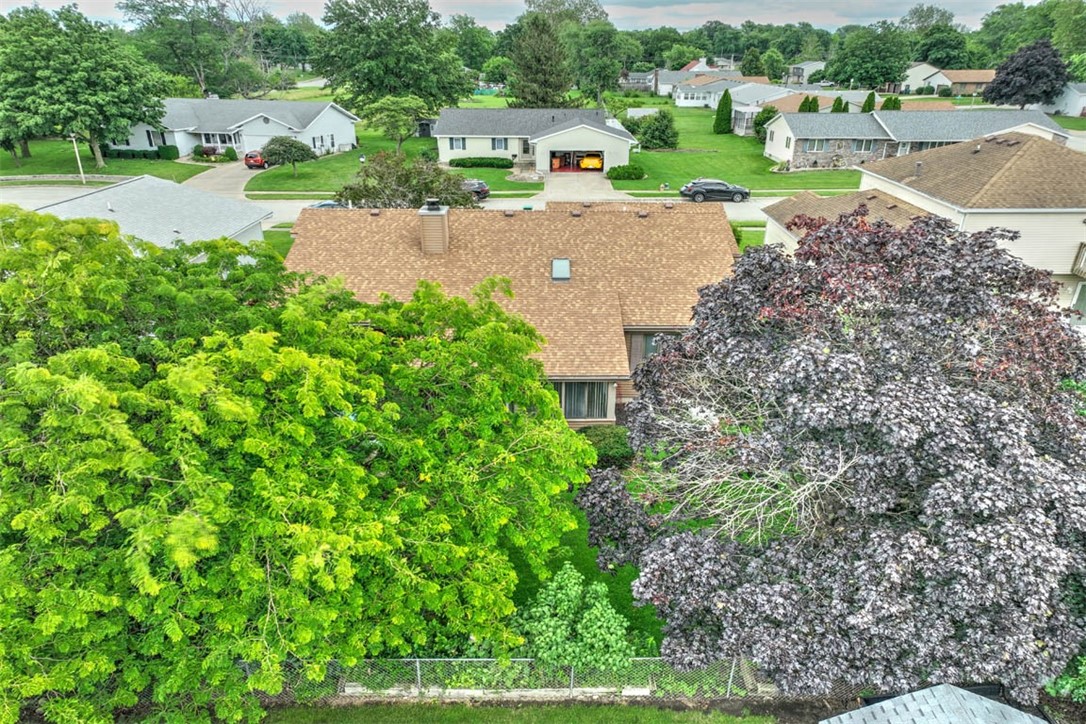 1919 Carl Court Decatur, IL 62526 - Photo 5 of 28
