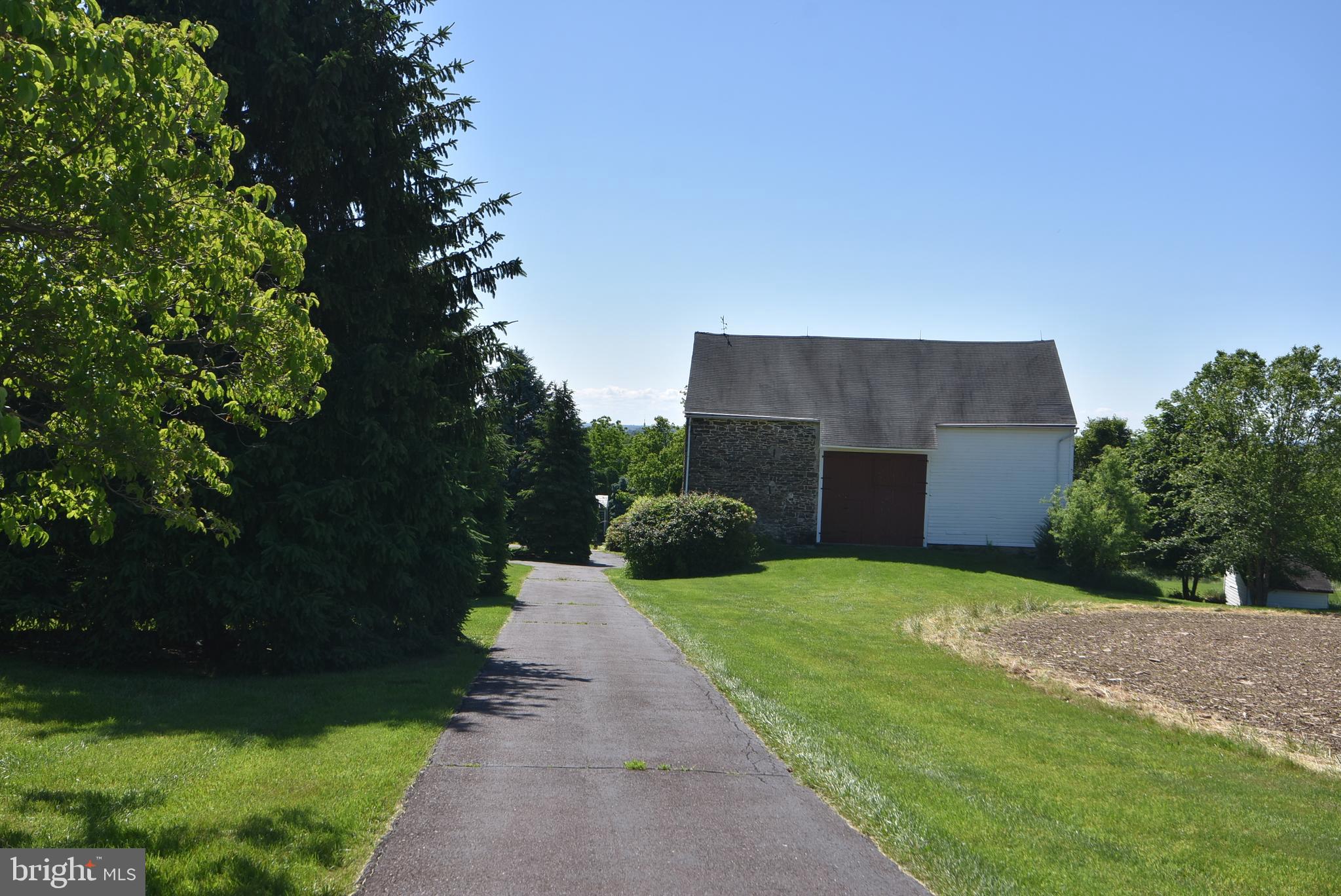 155 Upper Church Road Perkasie, PA 18944 - Photo 13 of 86