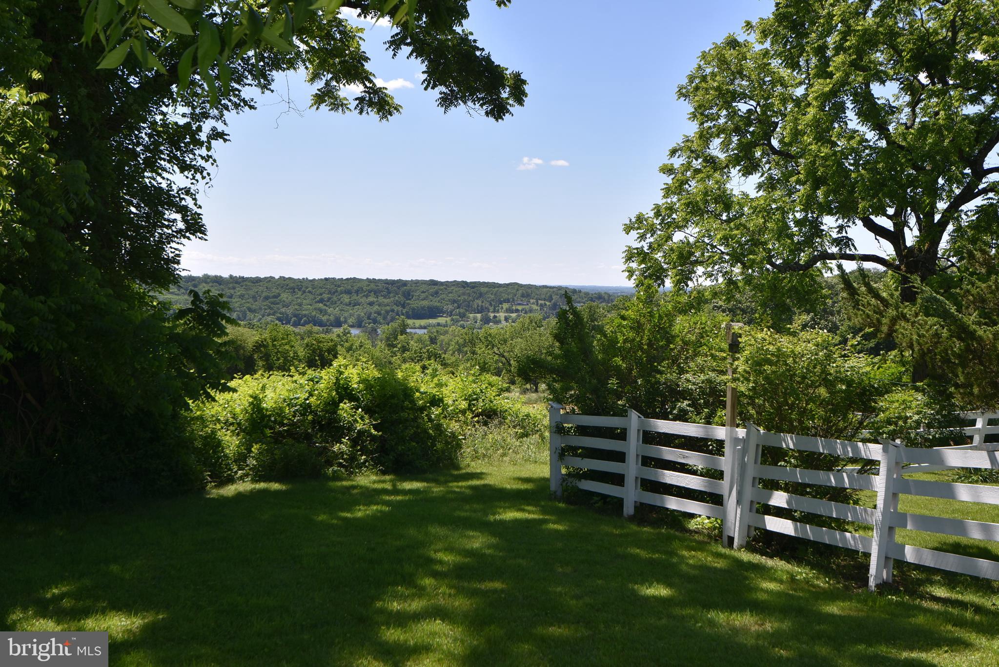 155 Upper Church Road Perkasie, PA 18944 - Photo 8 of 86