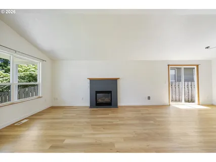 $469,000 | 6925 Southeast 65th Avenue, Portland, OR 97206