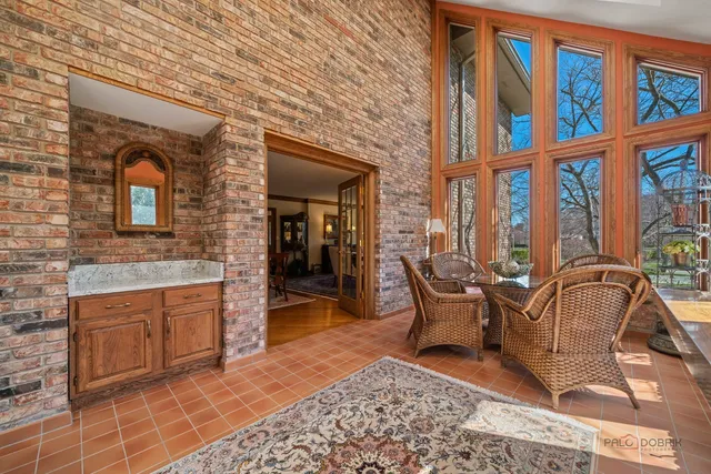 $1,895,000 | 1330 Kurtis Lane, Lake Forest, IL 60045