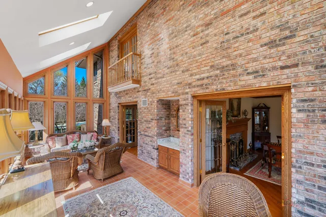 $1,895,000 | 1330 Kurtis Lane, Lake Forest, IL 60045