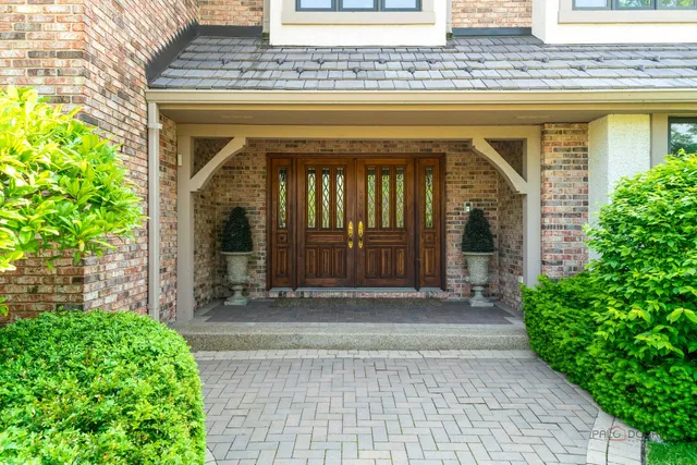 $1,895,000 | 1330 Kurtis Lane, Lake Forest, IL 60045