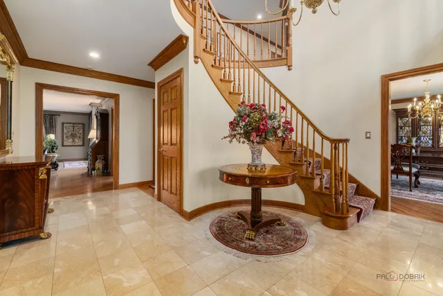 $1,895,000 | 1330 Kurtis Lane, Lake Forest, IL 60045