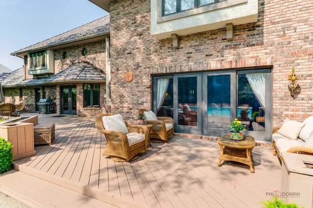 $1,895,000 | 1330 Kurtis Lane, Lake Forest, IL 60045