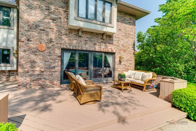 $1,895,000 | 1330 Kurtis Lane, Lake Forest, IL 60045