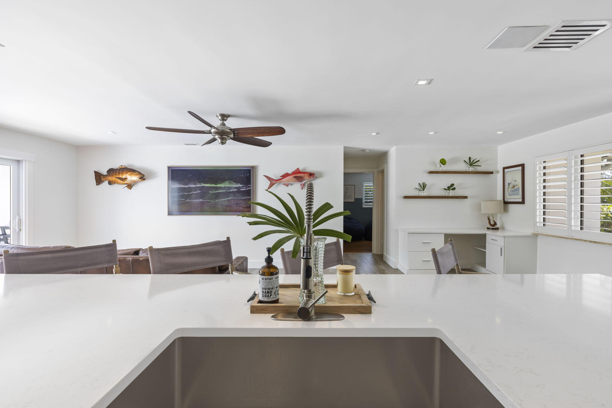 550 Dover Road Tequesta, FL 33469 - Photo 14 of 63 14-web-or-mls-ET6A3904