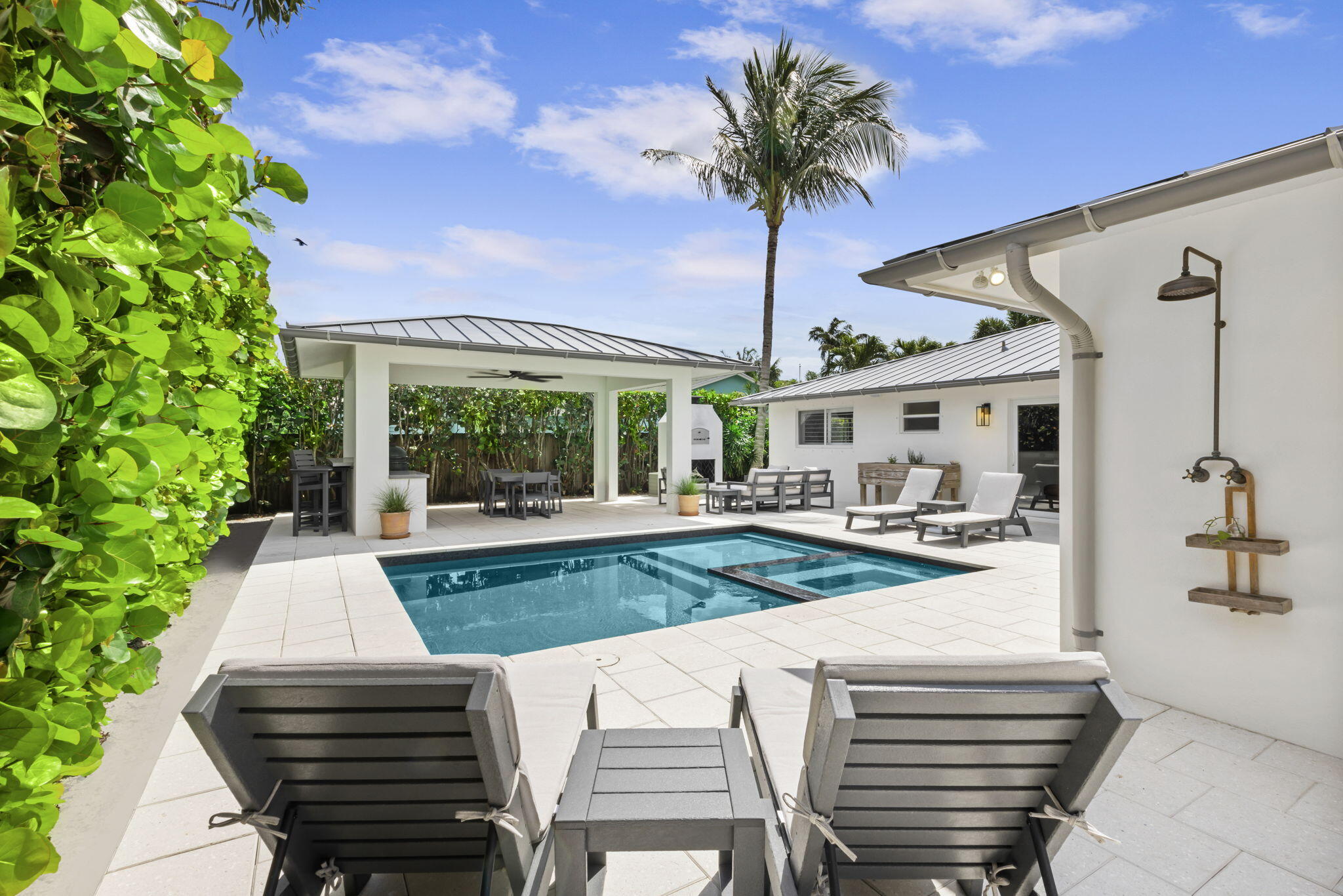 550 Dover Road Tequesta, FL 33469 - Photo 40 of 63 40-web-or-mls-ET6A3981 (2)