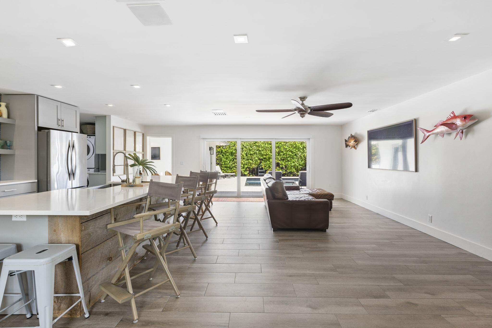 550 Dover Road Tequesta, FL 33469 - Photo 5 of 63 5-web-or-mls-ET6A3924