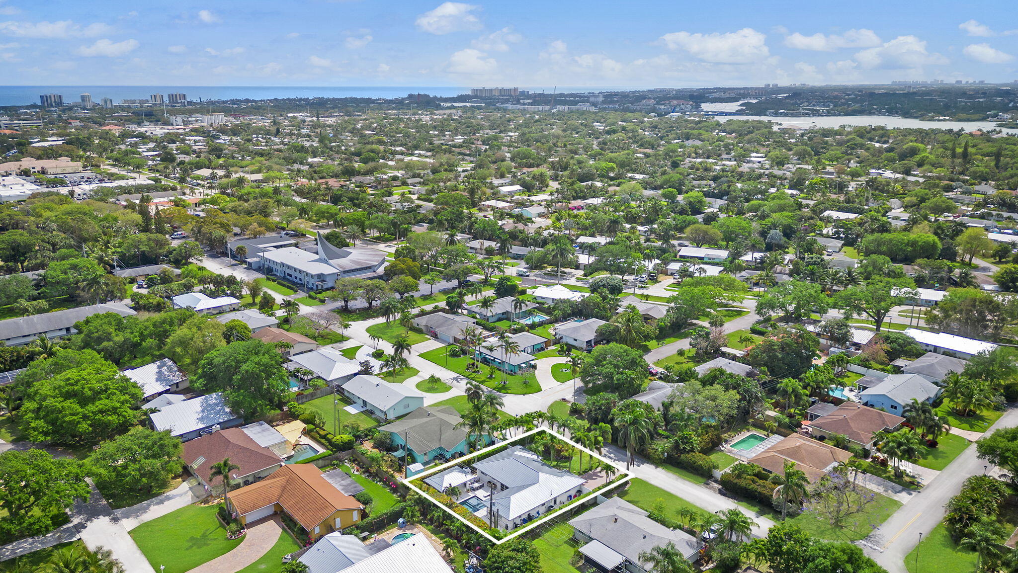 550 Dover Road Tequesta, FL 33469 - Photo 57 of 63 57-web-or-mls-DJI_0849a