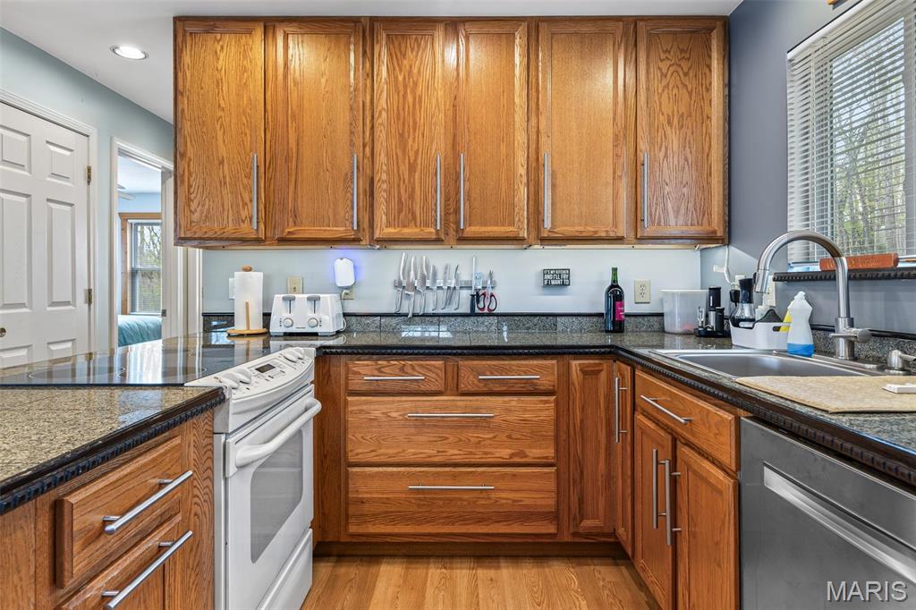 13219 Apache Point Drive Ste. Genevieve, MO 63670 - Photo 9 of 30