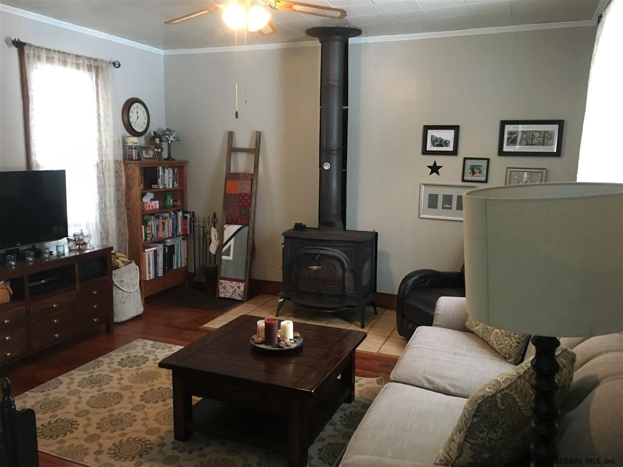 582 Brunswick Road Brunswick, NY 12180 - Photo 5 of 25 Photo 5