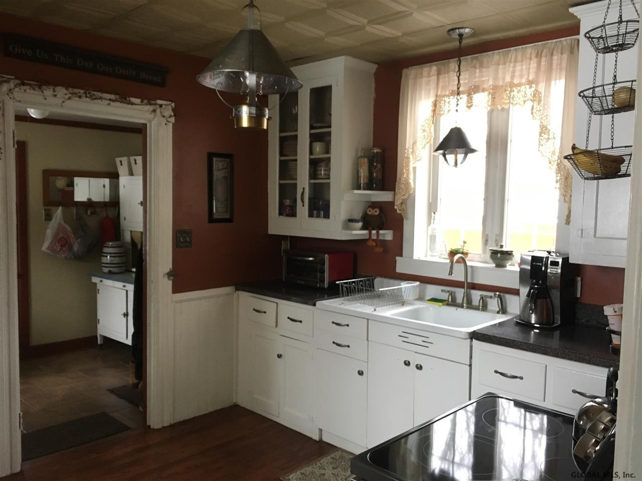582 Brunswick Road Brunswick, NY 12180 - Photo 10 of 25 Photo 10