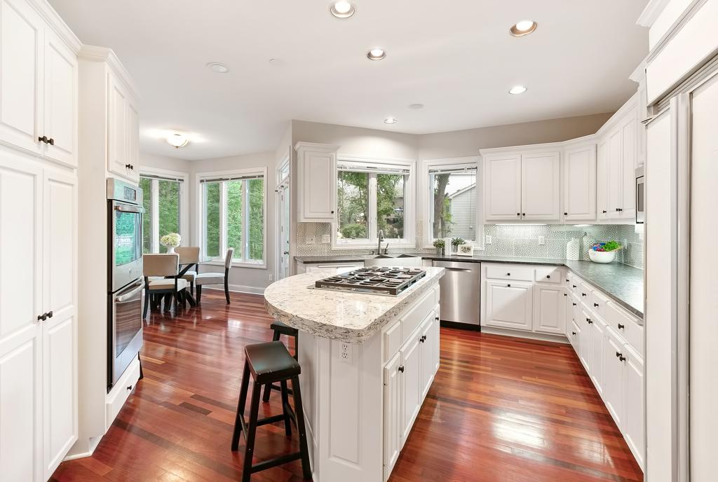 11651 Landing Road Eden Prairie, MN 55347 - Photo 15 of 40