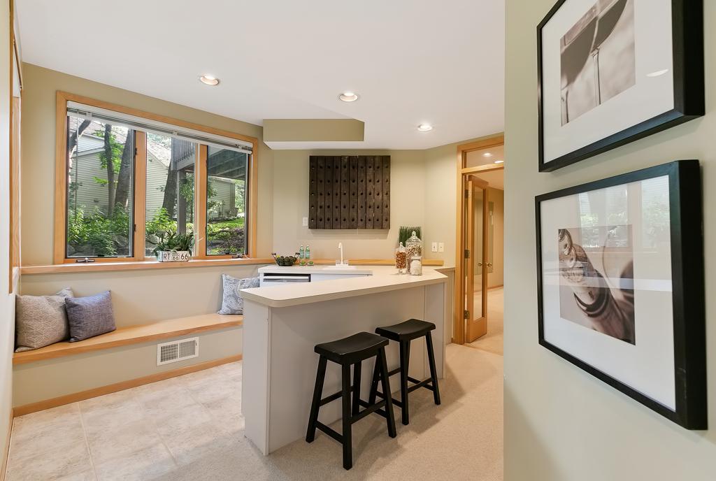 11651 Landing Road Eden Prairie, MN 55347 - Photo 34 of 40