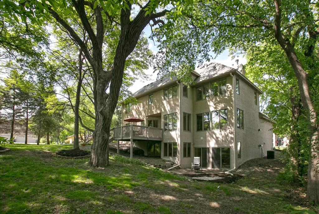 11651 Landing Road Eden Prairie, MN 55347 - Photo 38 of 40