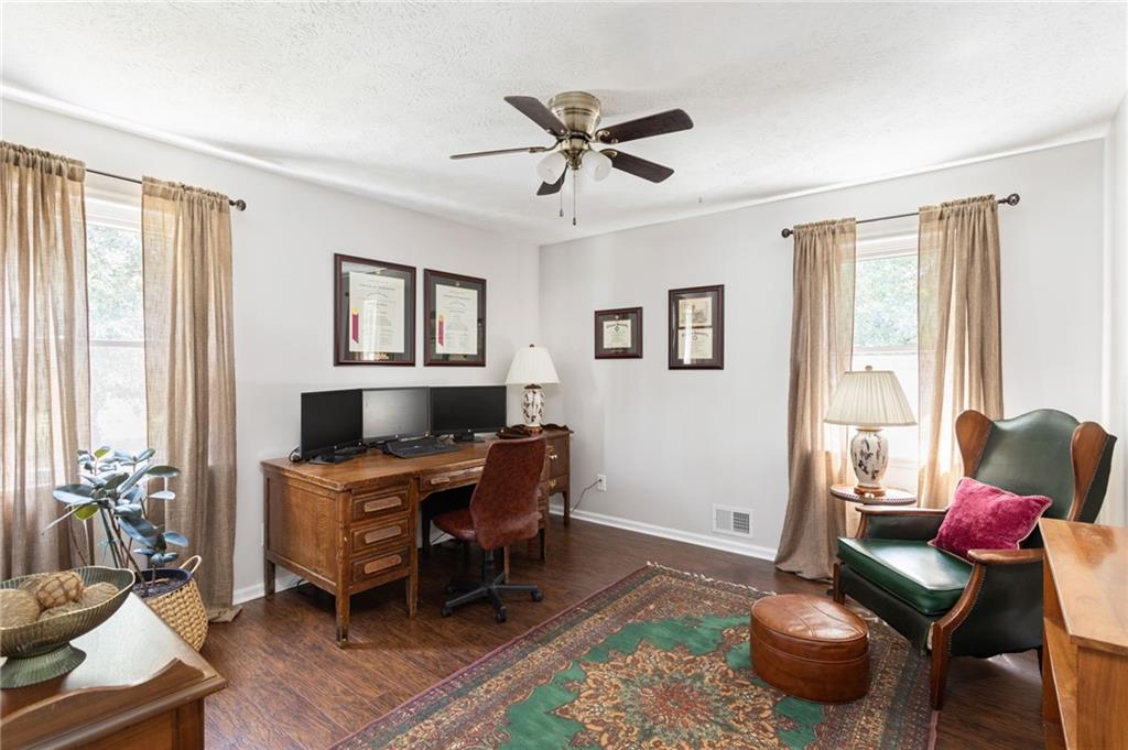 110 Allenwood Road Fayetteville, GA 30214 - Photo 15 of 28 Gallery Image 15