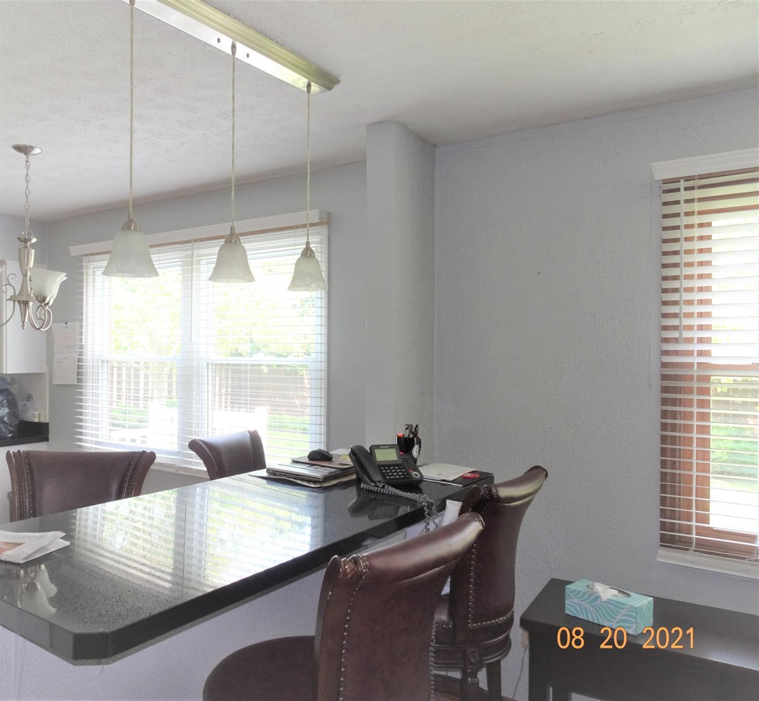 1040 Waycross Road Forest Park, OH 45240 - Photo 9 of 40