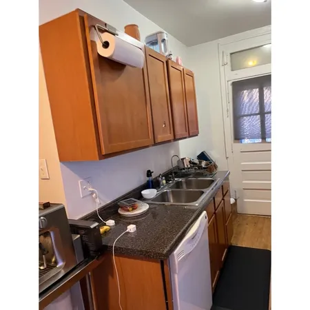 $1,700 | 3808 West Irving Park Road, Unit 11, Chicago, IL 60618