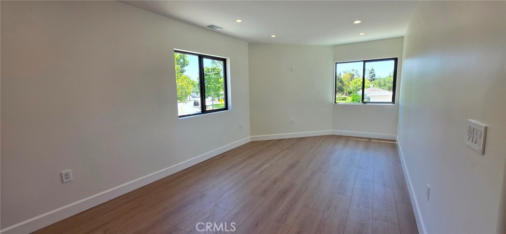 76 Seton Road, Unit 2 Irvine, CA 92612 - Photo 32 of 58